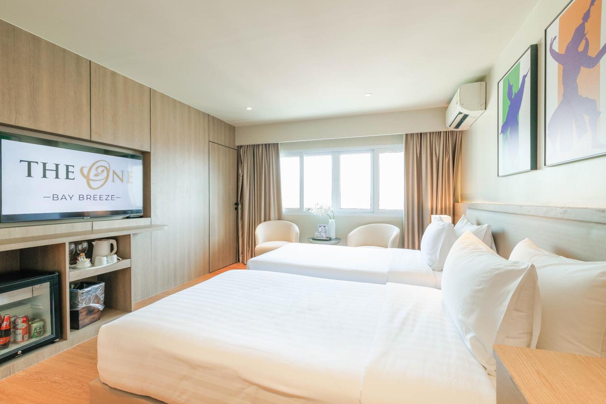 The One Bay Breeze Hotel Pattaya Exterior photo