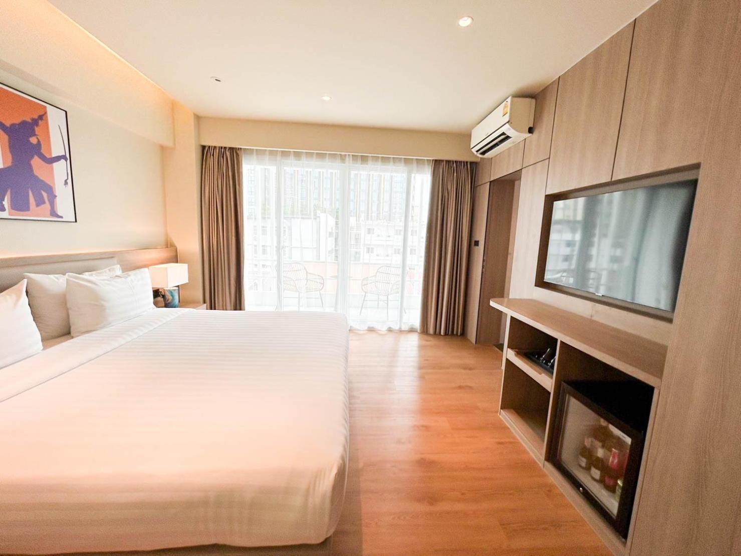 The One Bay Breeze Hotel Pattaya Exterior photo