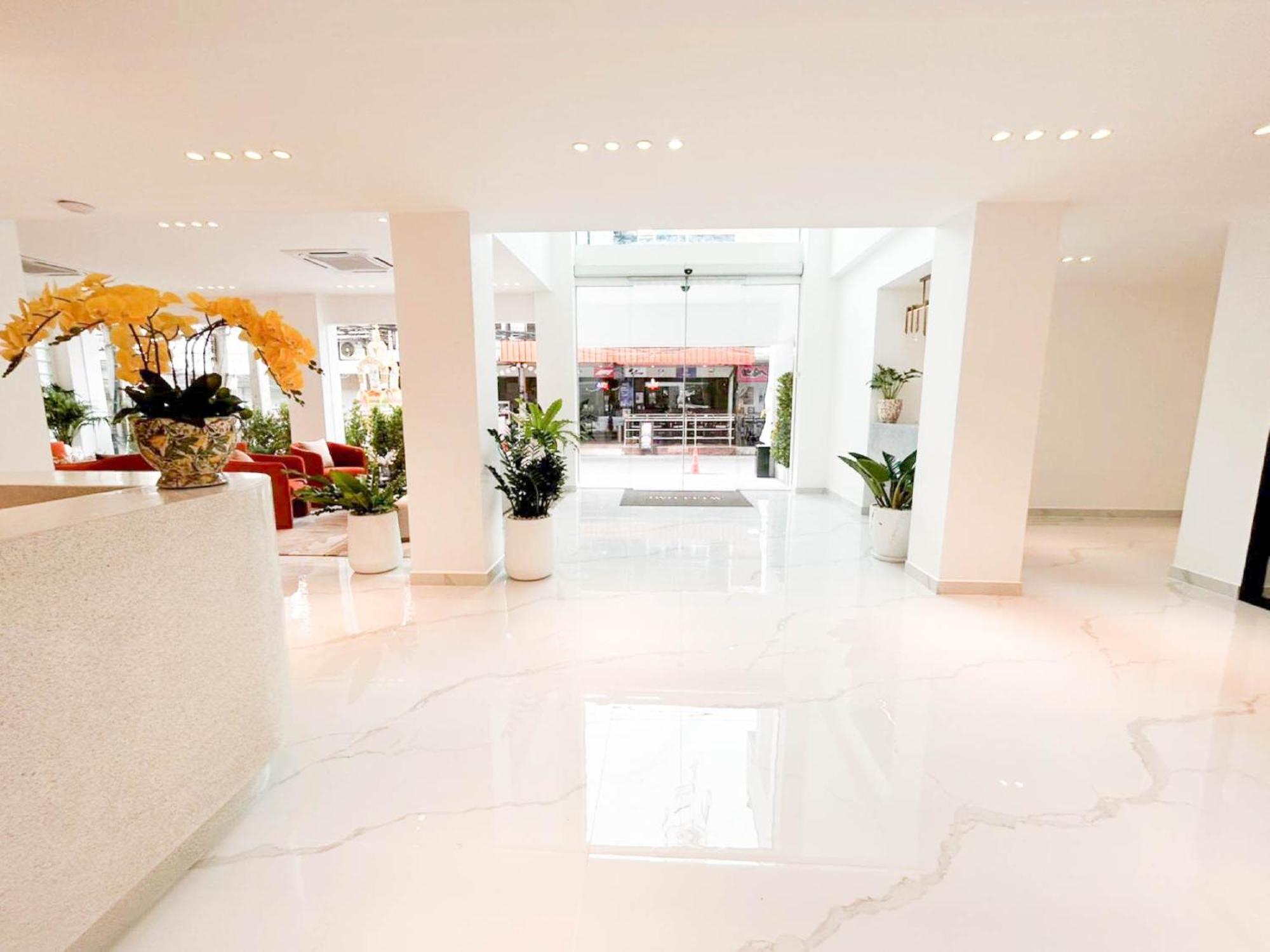 The One Bay Breeze Hotel Pattaya Exterior photo
